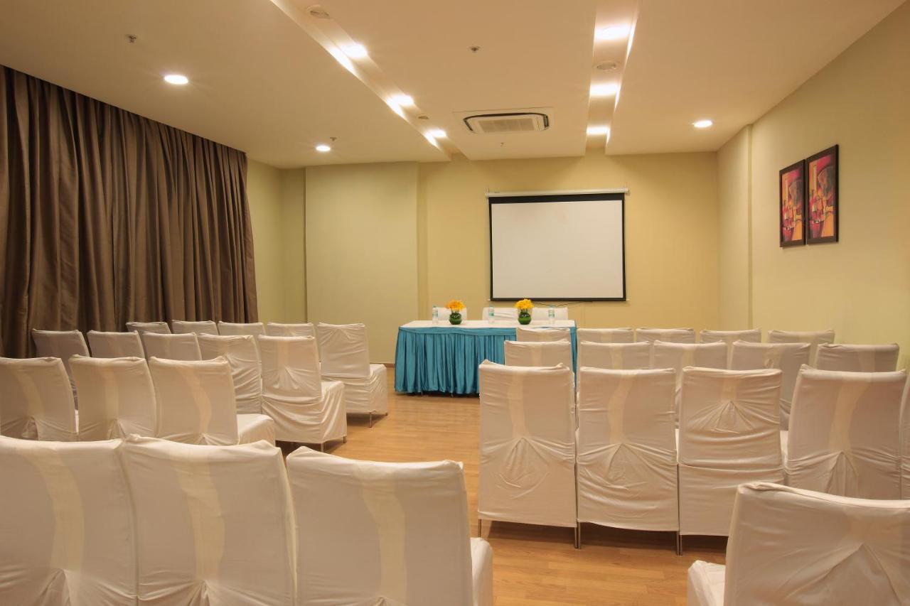 Starlit Suites Bangalore Kammasandra Luaran gambar