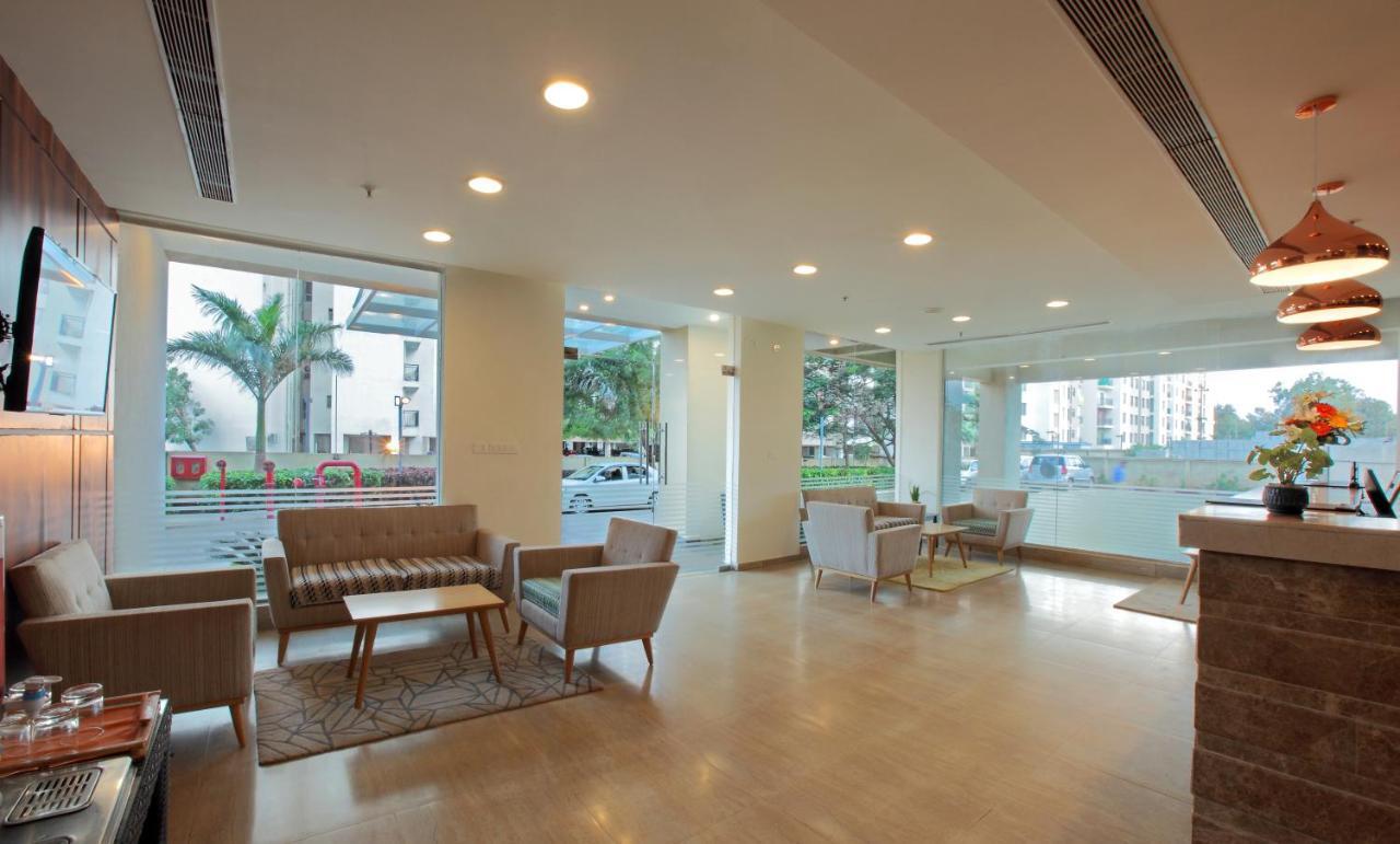 Starlit Suites Bangalore Kammasandra Luaran gambar
